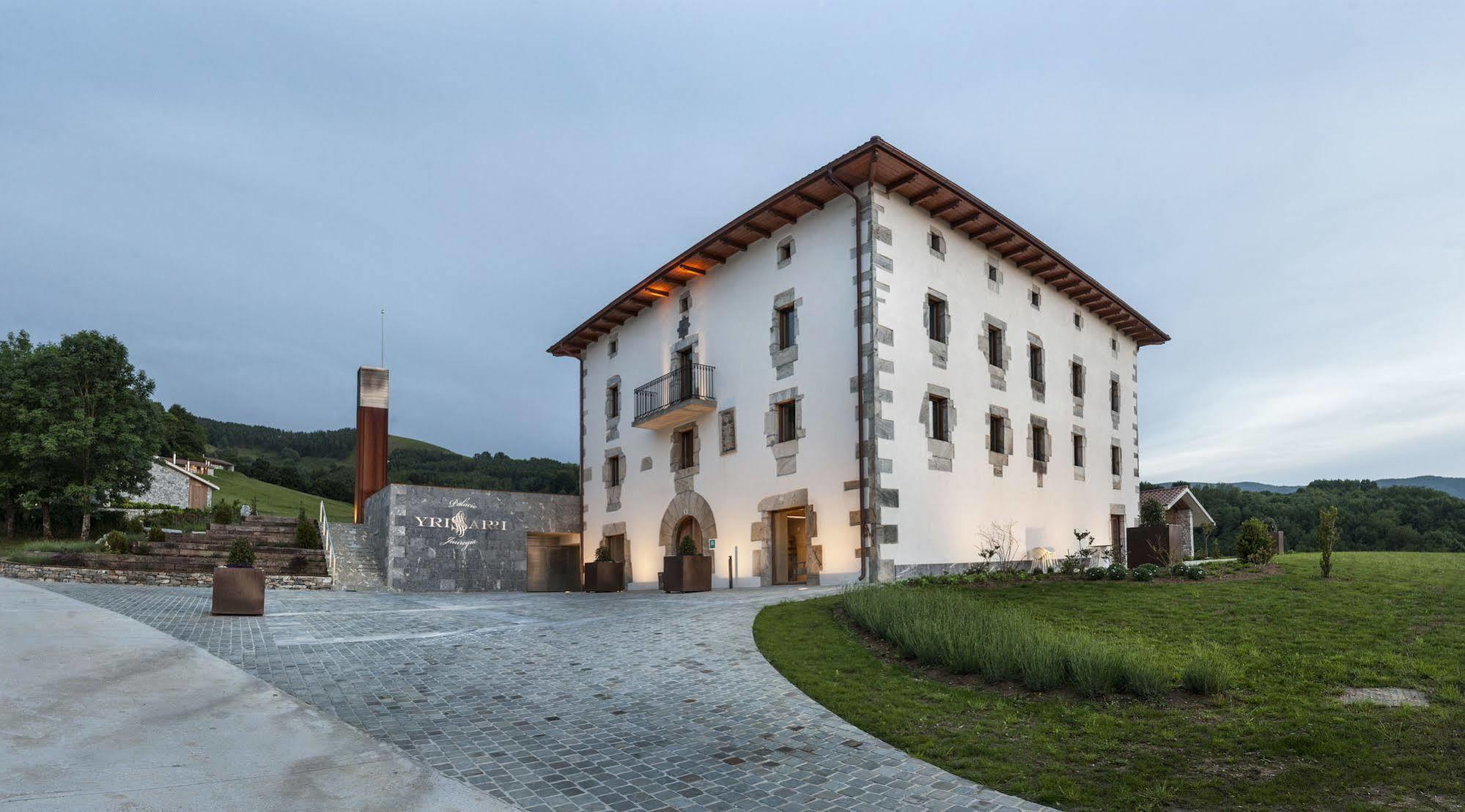 Palacio De Yrisarri By Irrisarri Land Igantzi Exterior foto